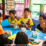 Parmi les différents ateliers éducatifs, il y en a toujours qui sont consacrés à la conscience environnementale et au recyclage.